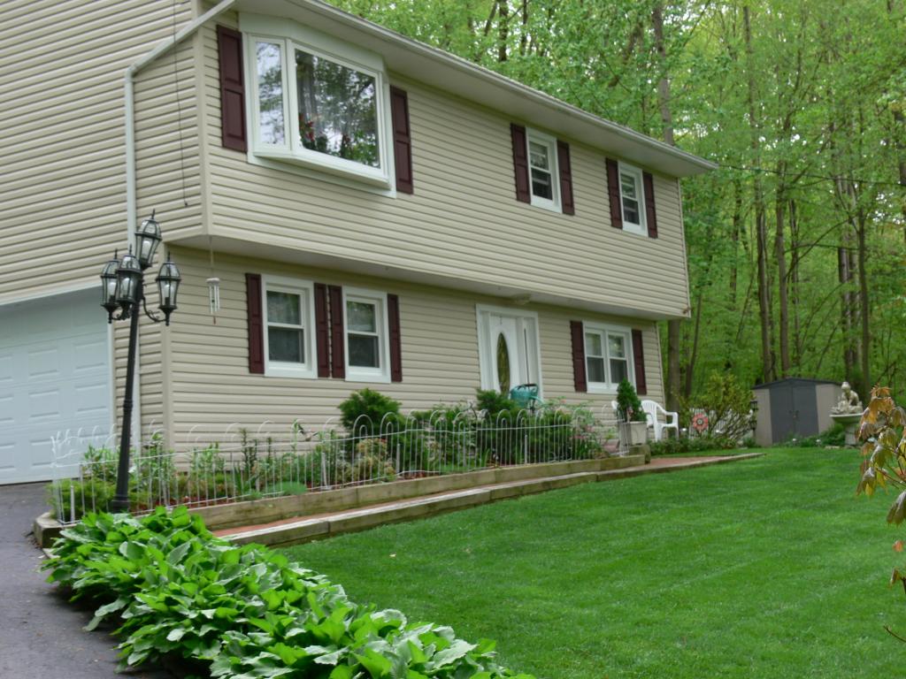 MLS #/Web ID: 2516761