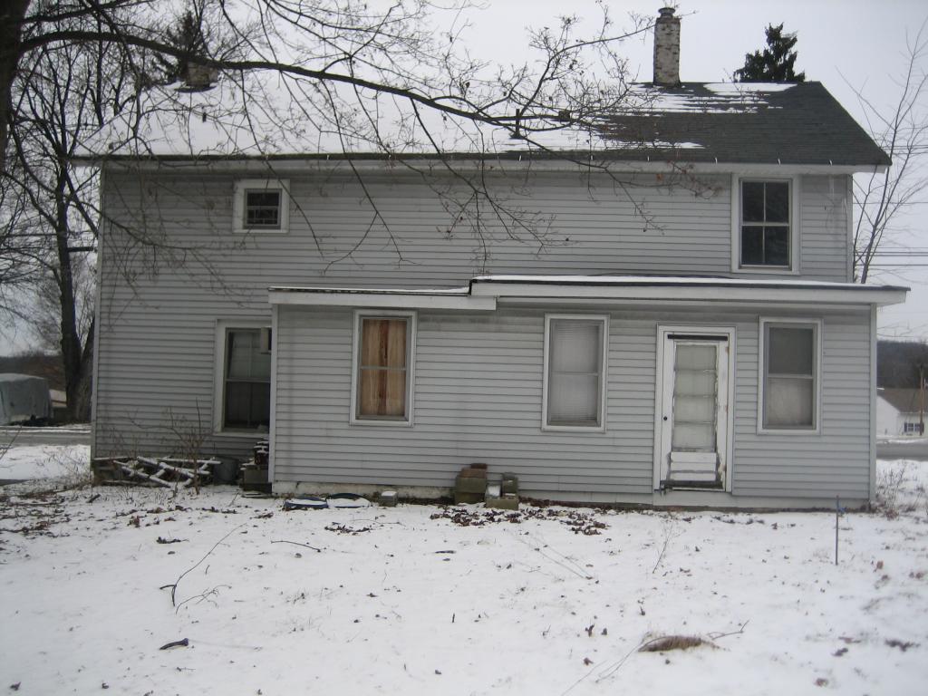 13 Ames Blvd.
