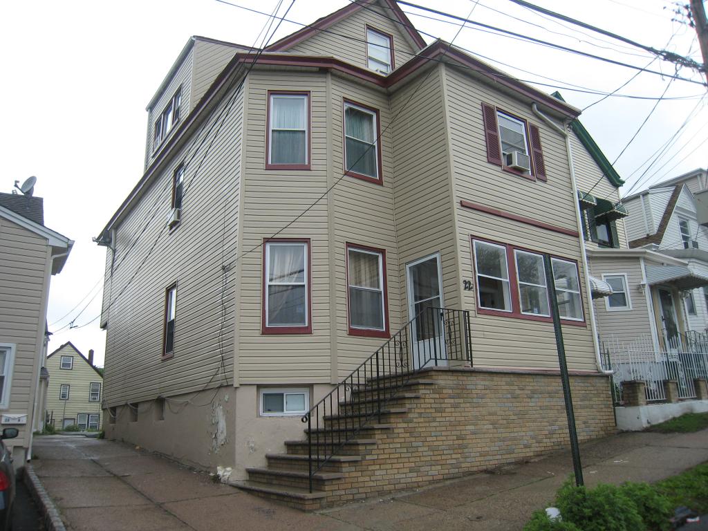 22 Lewis St.