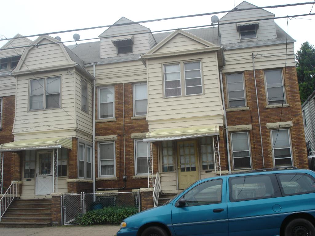 MLS #/Web ID: 2685961
