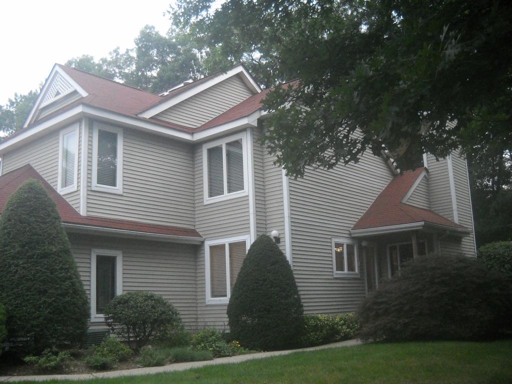 MLS #/Web ID: 2706361