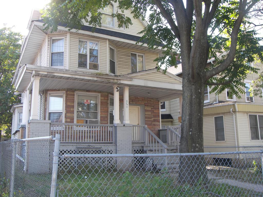 MLS #/Web ID: 2722161