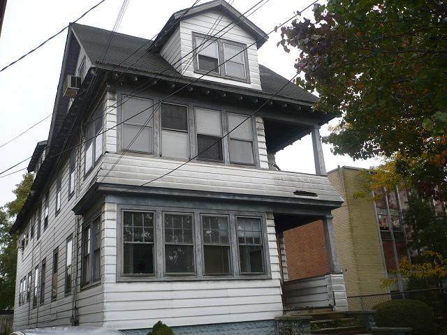 MLS #/Web ID: 2722661