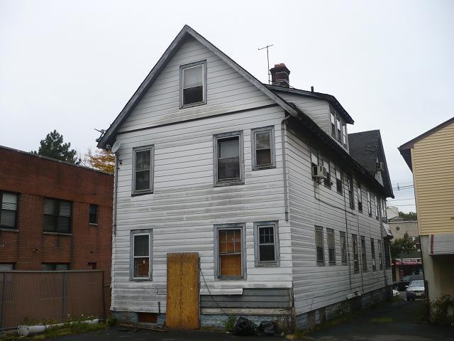 MLS #/Web ID: 2722661