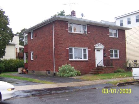22 HARRIS ST