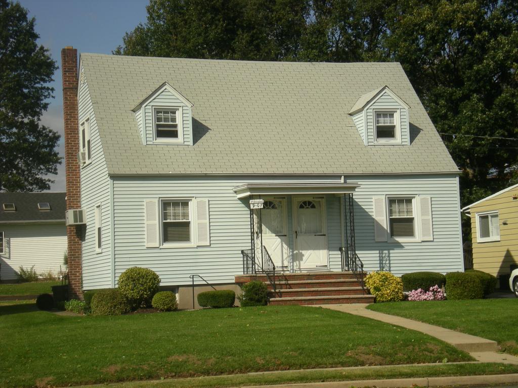 9-07 HENDERSON BLVD