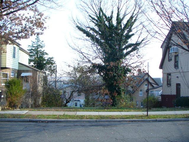 MLS #/Web ID: 2730561
