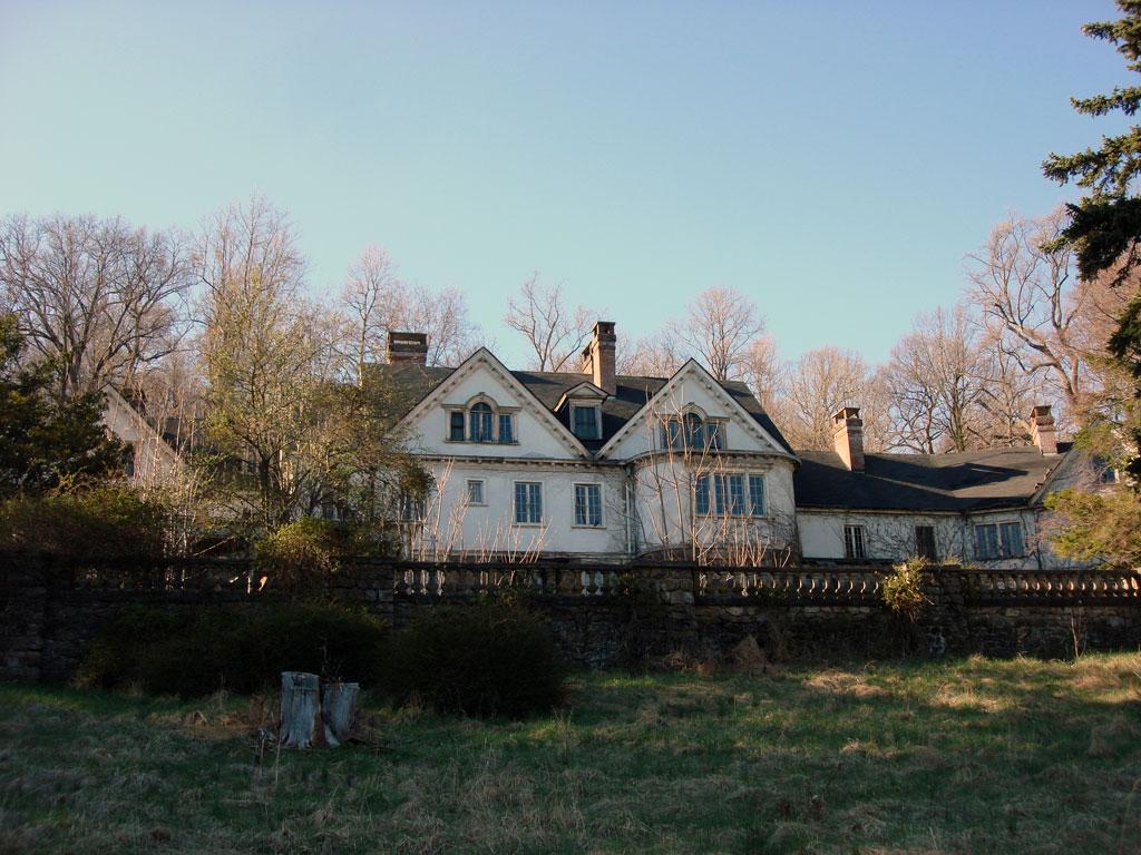 MLS #/Web ID: 2672962