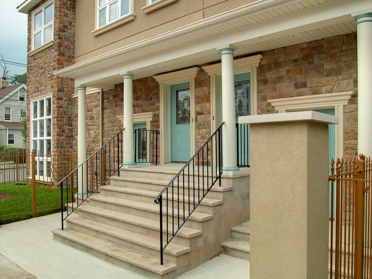 MLS #/Web ID: 2702962