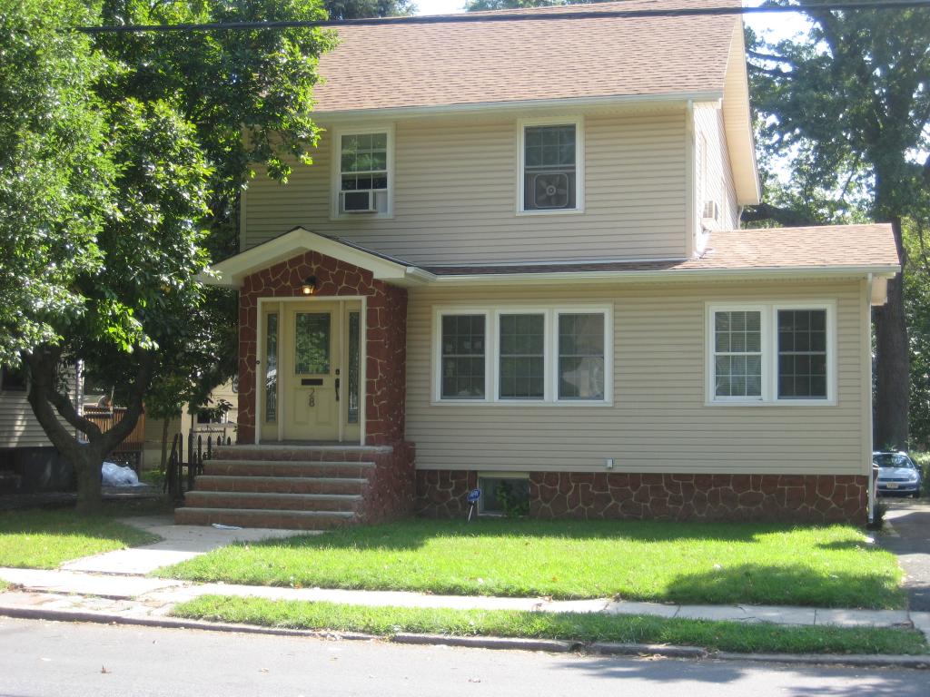 MLS #/Web ID: 2721762