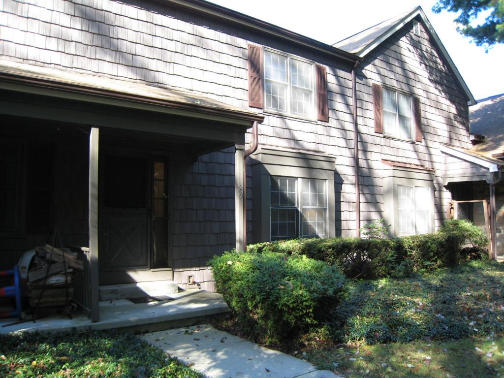 MLS #/Web ID: 2722162