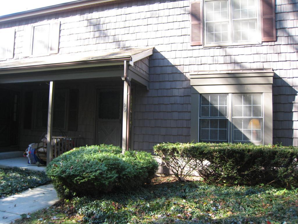 MLS #/Web ID: 2722162