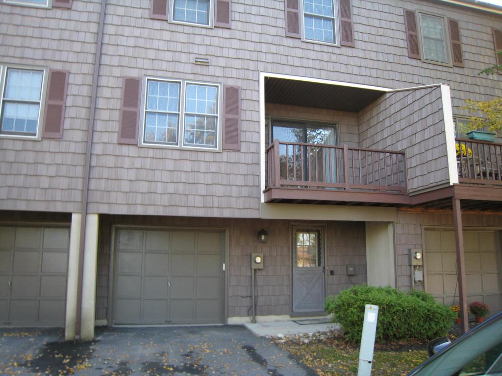 MLS #/Web ID: 2722162