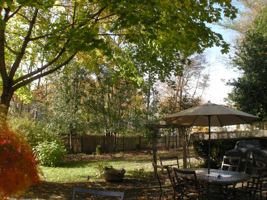 27 DOGWOOD RD