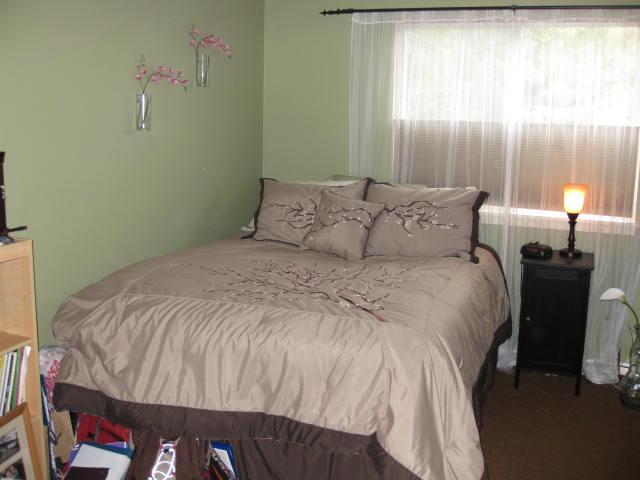 29 MEADOW POND RD