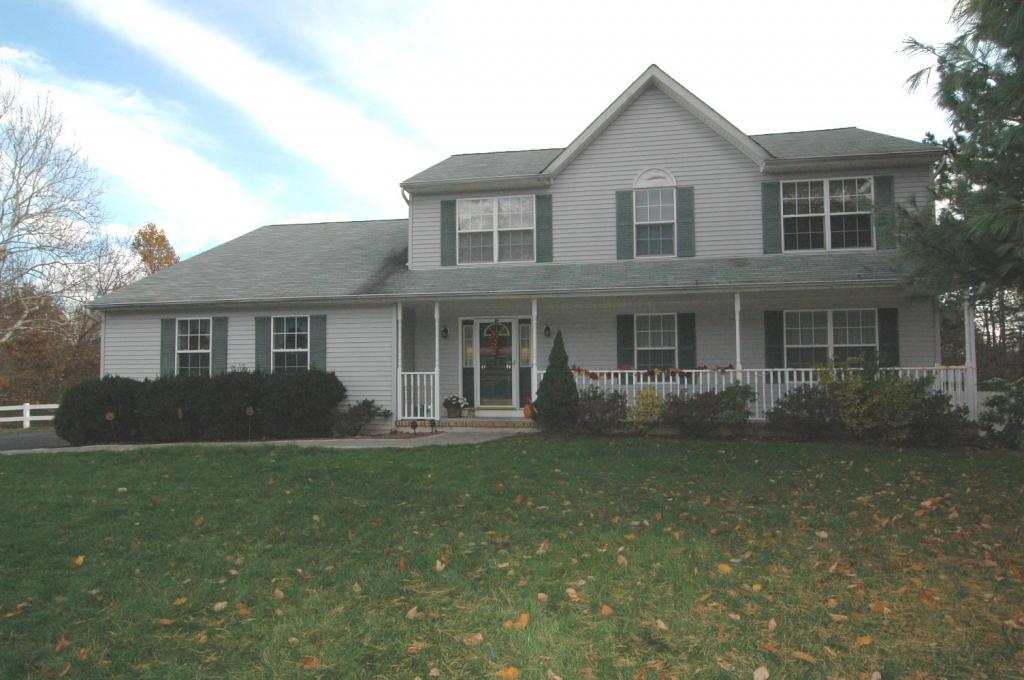 MLS #/Web ID: 2725762