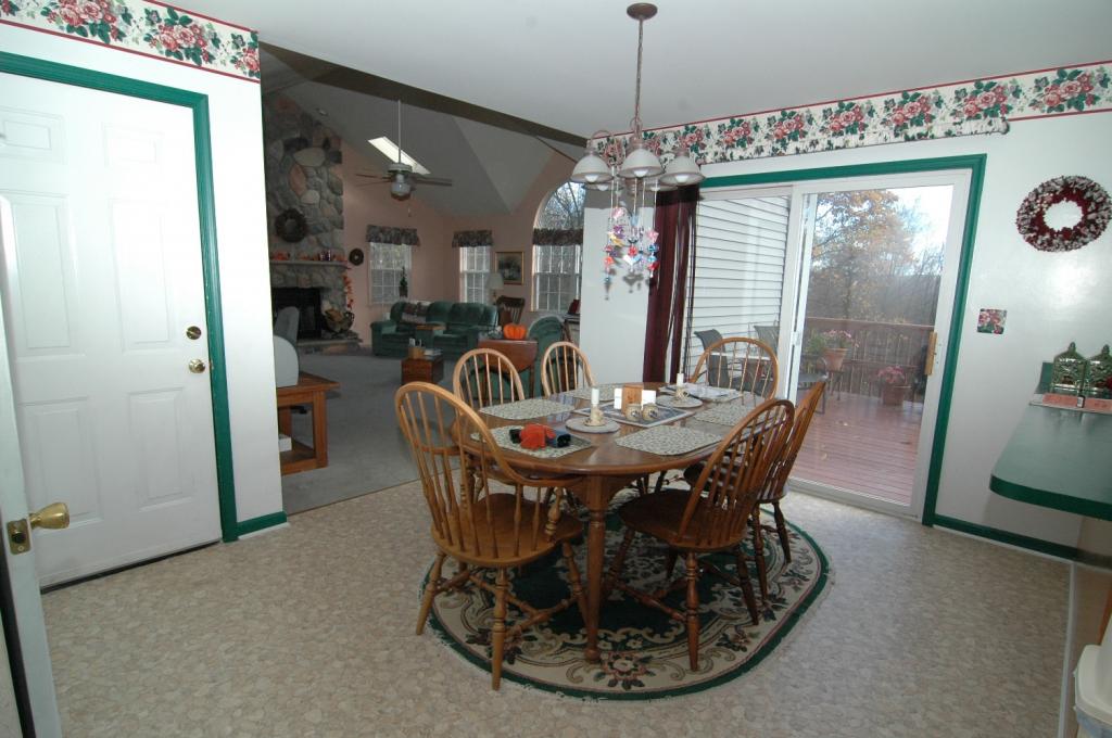 MLS #/Web ID: 2725762