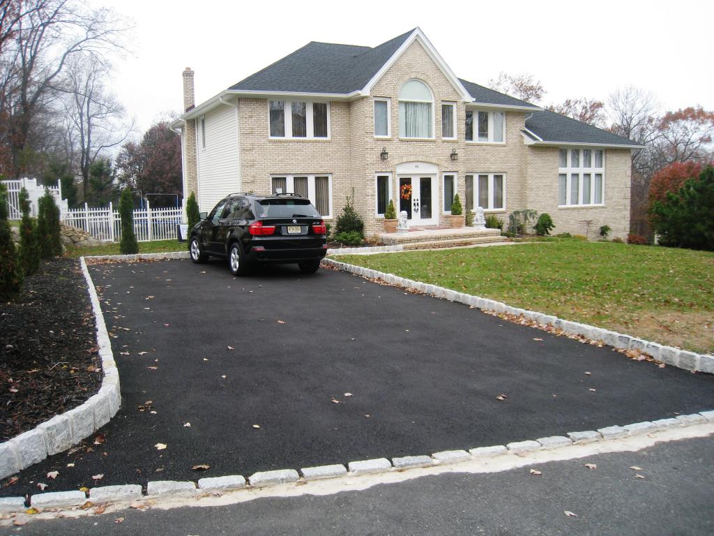 MLS #/Web ID: 2726762