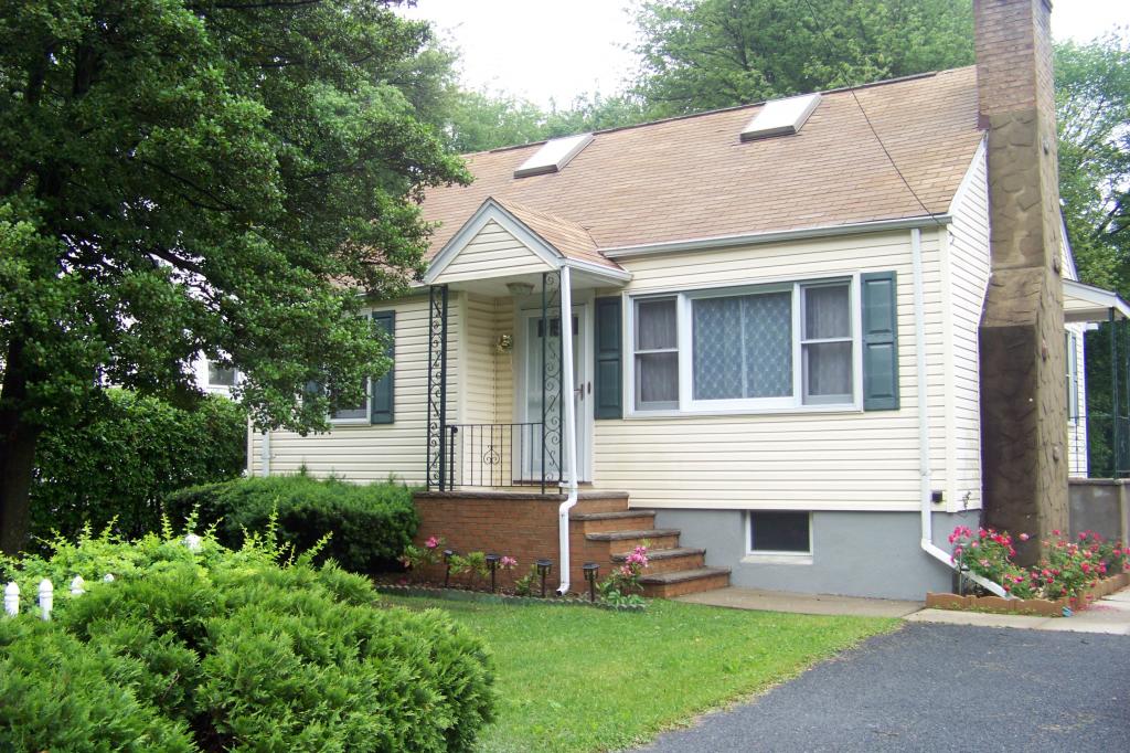 MLS #/Web ID: 2689763