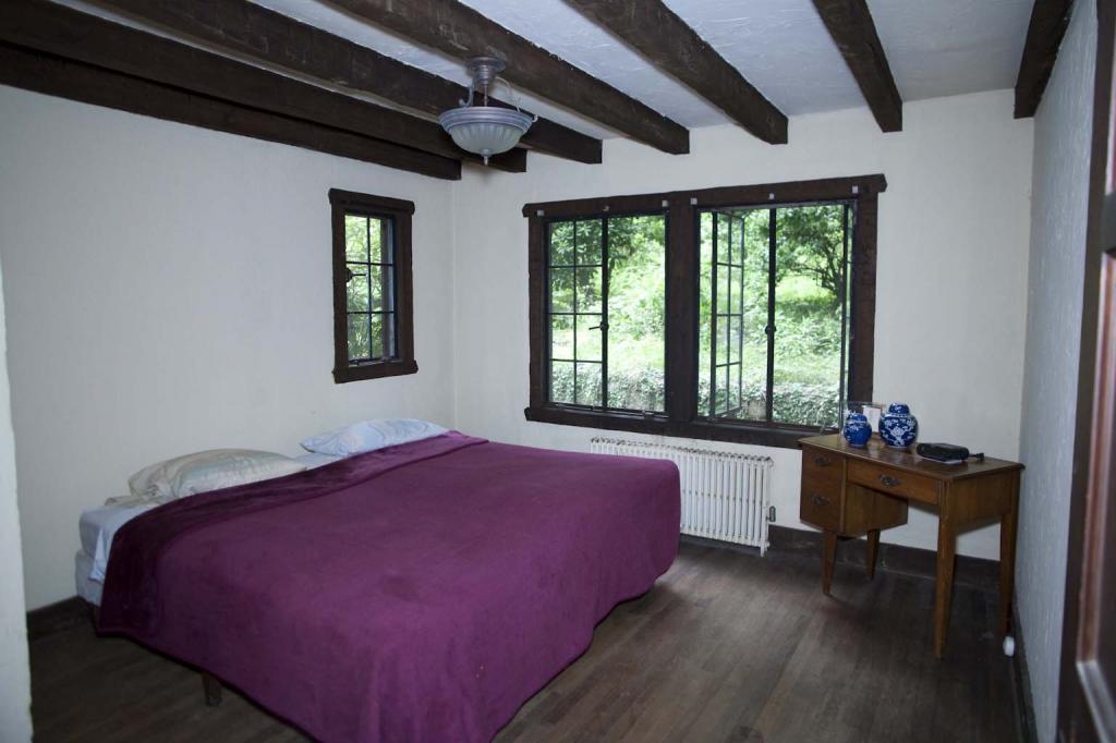 MLS #/Web ID: 2695363