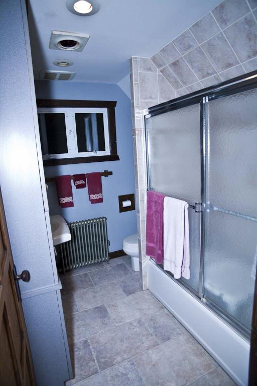 MLS #/Web ID: 2695363
