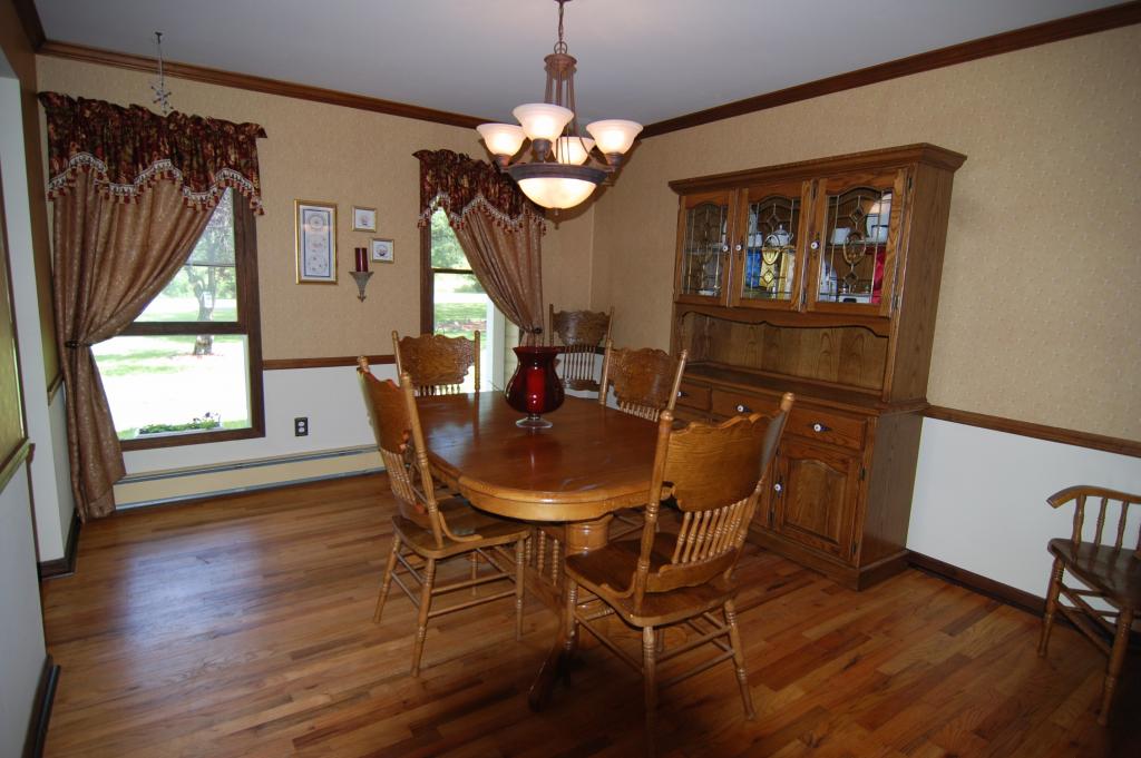 MLS #/Web ID: 2697163
