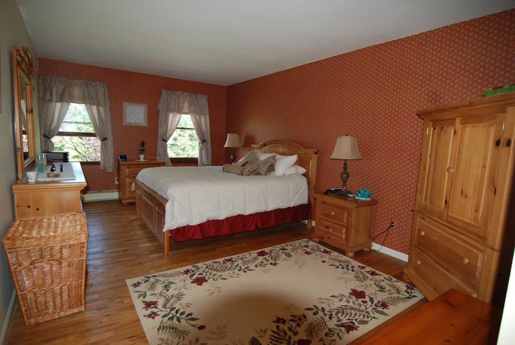 MLS #/Web ID: 2697163
