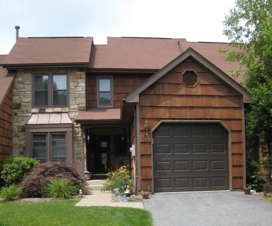 MLS #/Web ID: 2700863