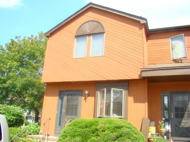 1 LOESER AVE