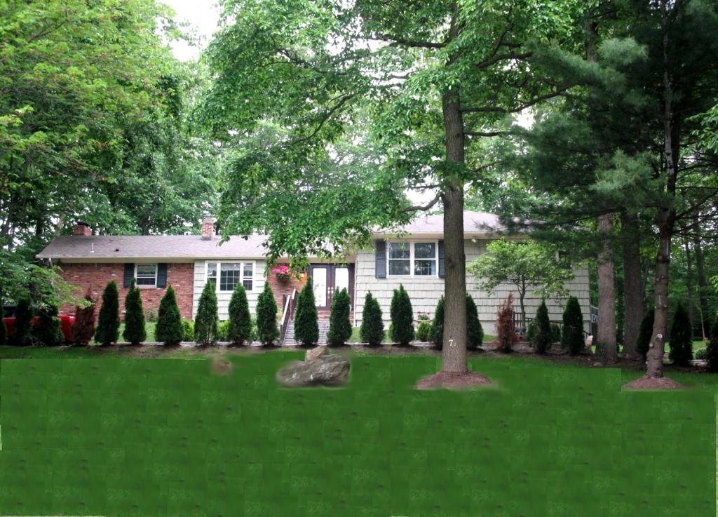 71 SHREWSBURY DR