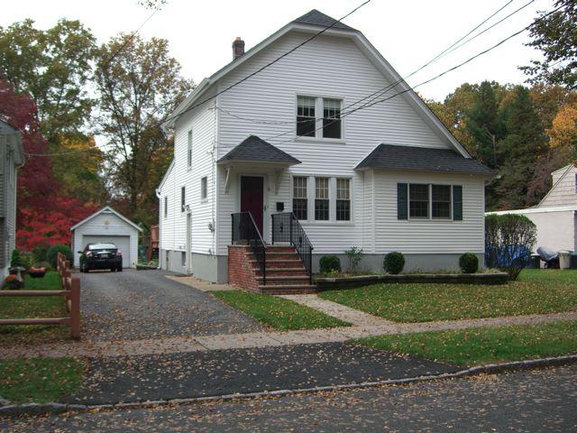 MLS #/Web ID: 2724663