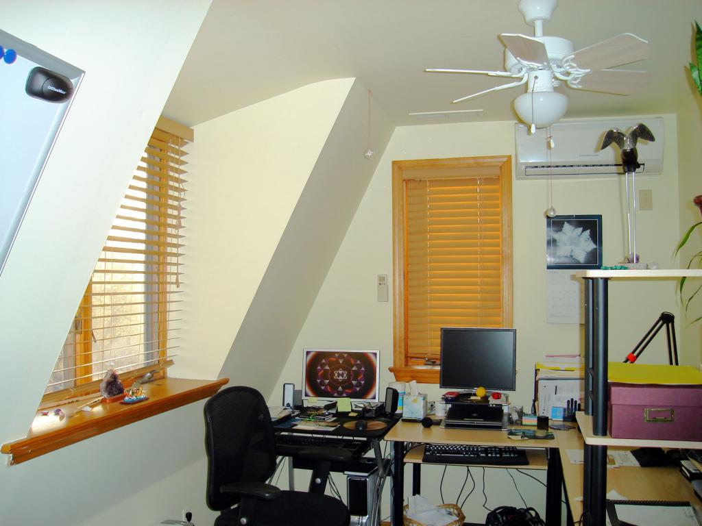MLS #/Web ID: 2724863