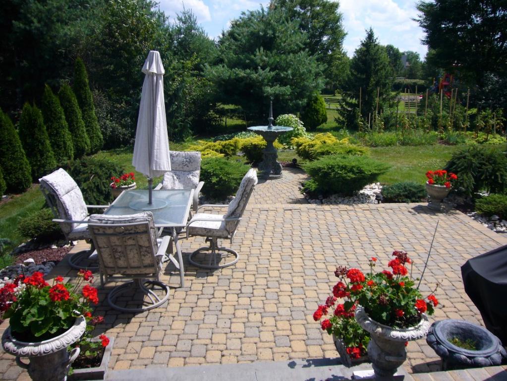 MLS #/Web ID: 2726463