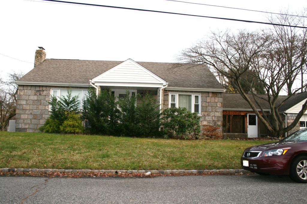MLS #/Web ID: 2729763
