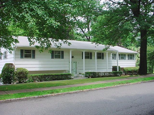 MLS #/Web ID: 2684864