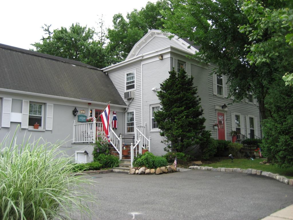 47 Main Street