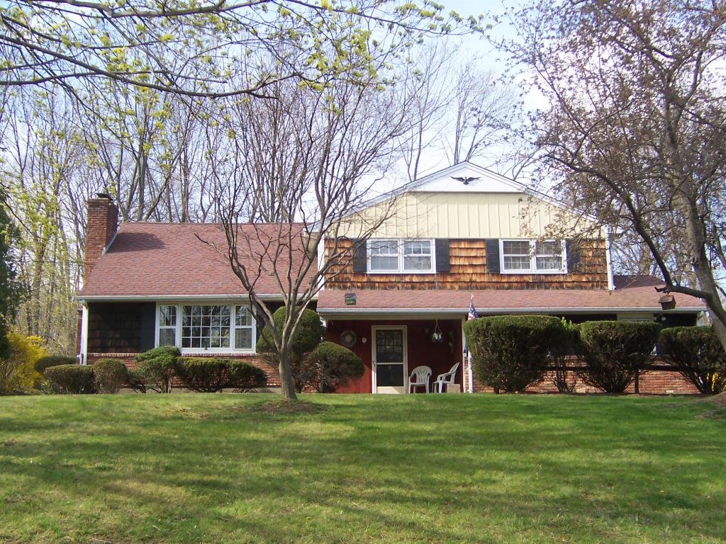 11 Munson Drive