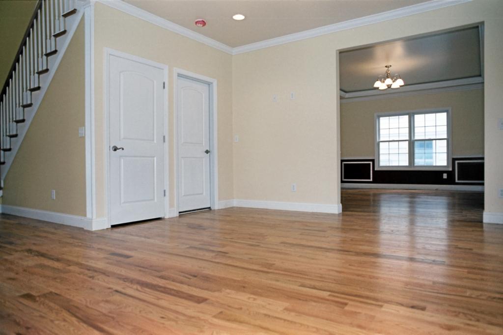 2087 WESTFIELD AVE