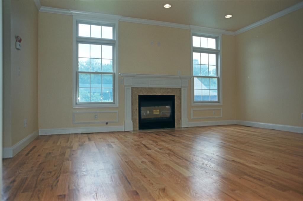 2087 WESTFIELD AVE