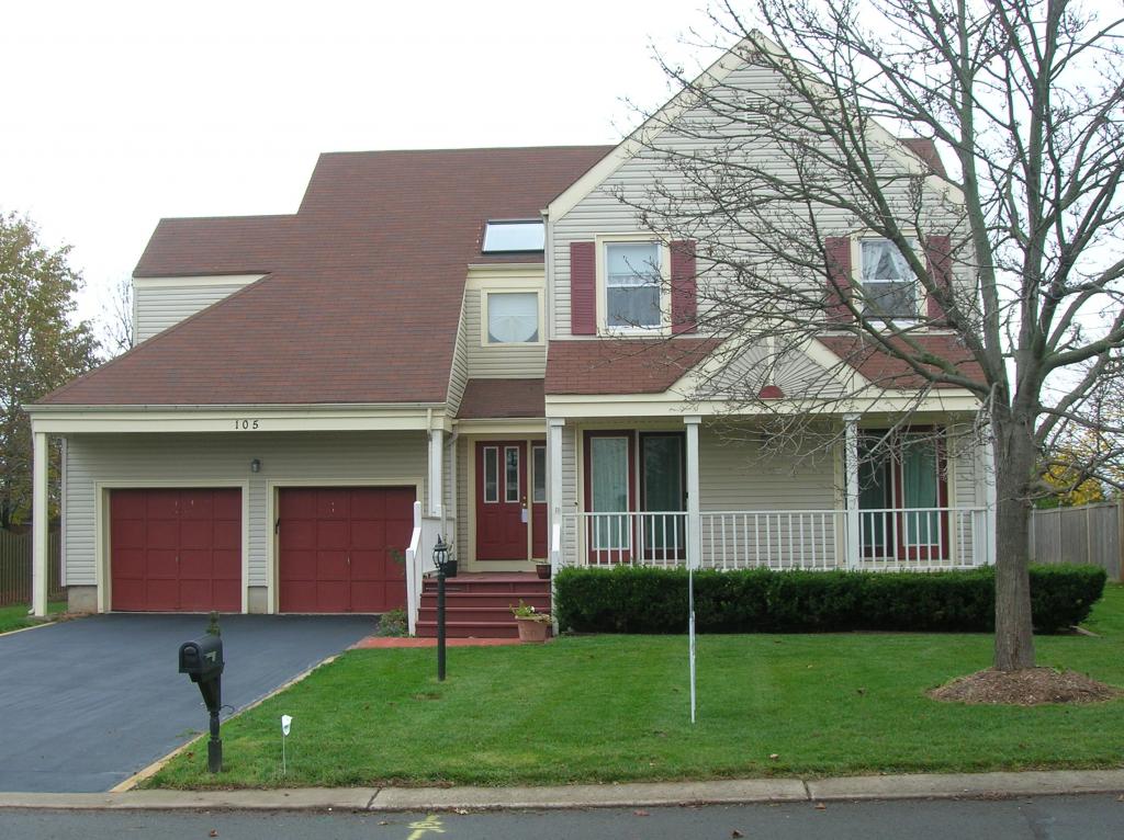 105 EVERETT CLOSE