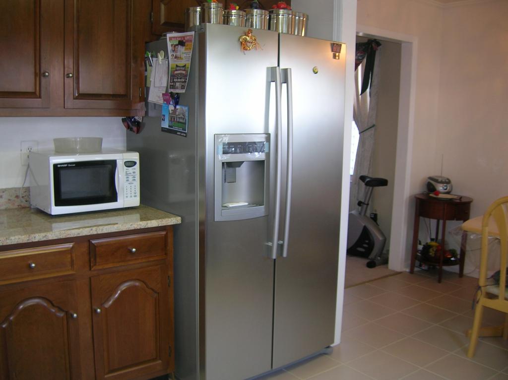 105 EVERETT CLOSE