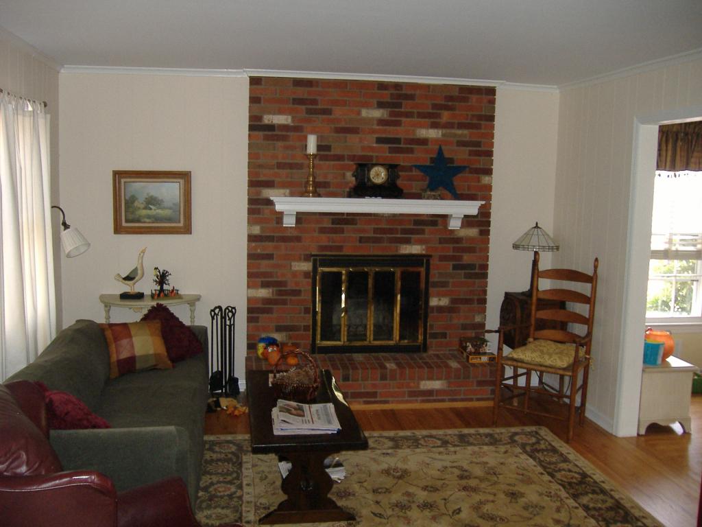 2 COLUMBIA DR