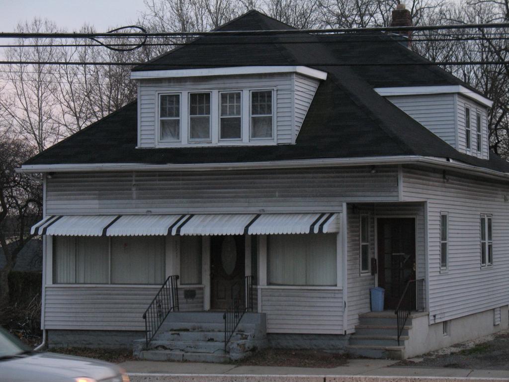 MLS #/Web ID: 2731164
