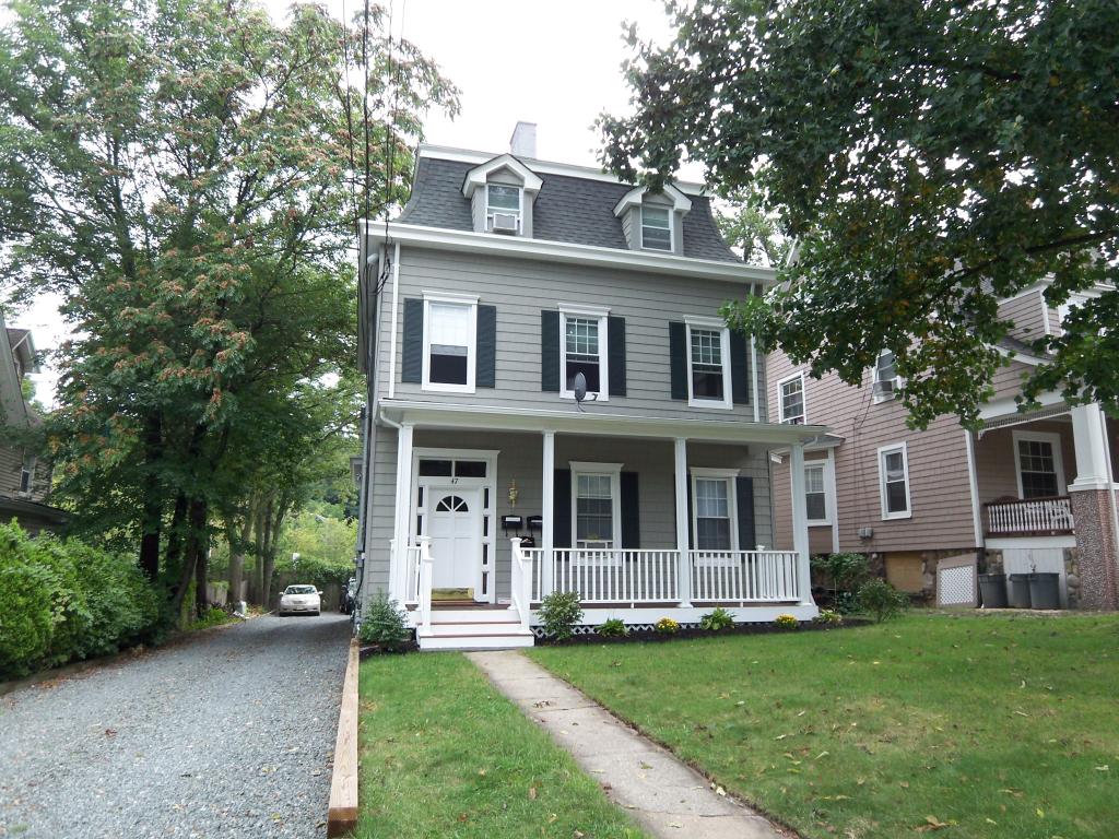 47 RIDGEDALE AVE