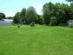 3 KITCHELL PL