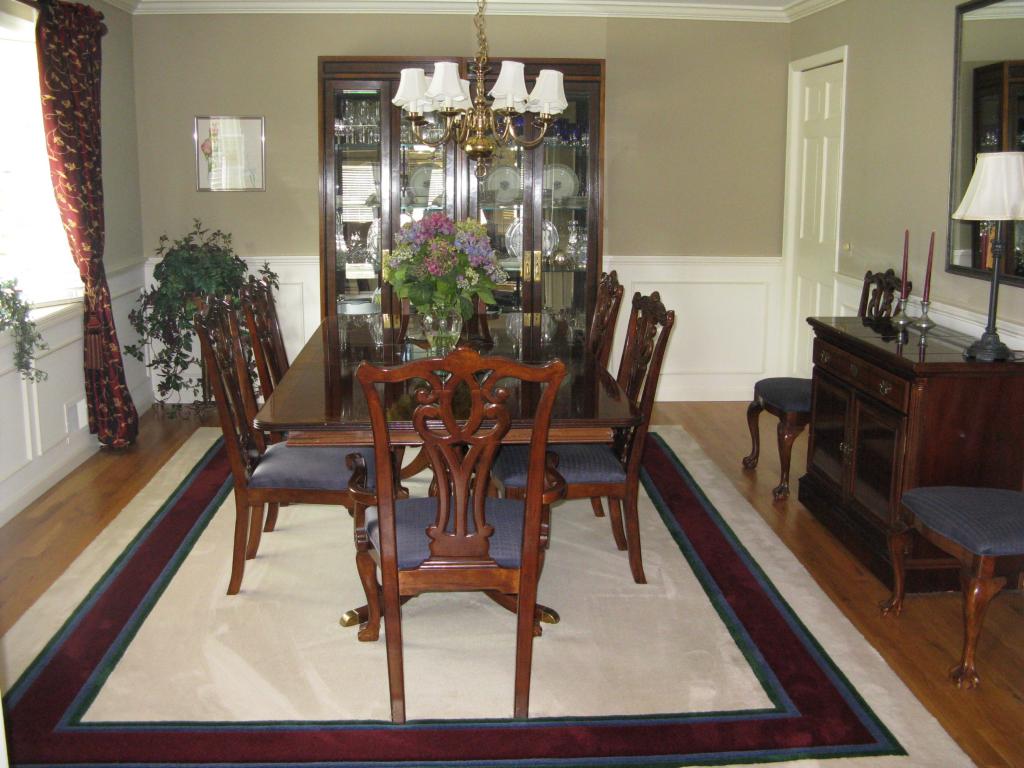 2 CANTERBURY CT