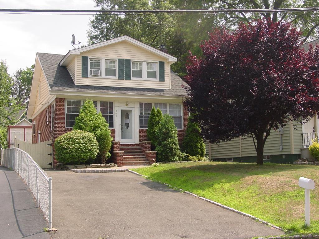 591 Woodland