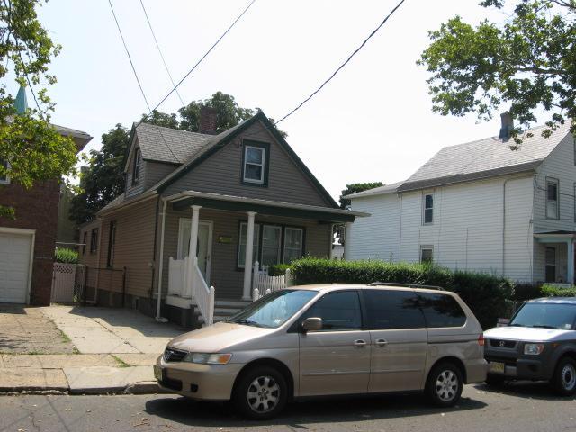 MLS #/Web ID: 2706765