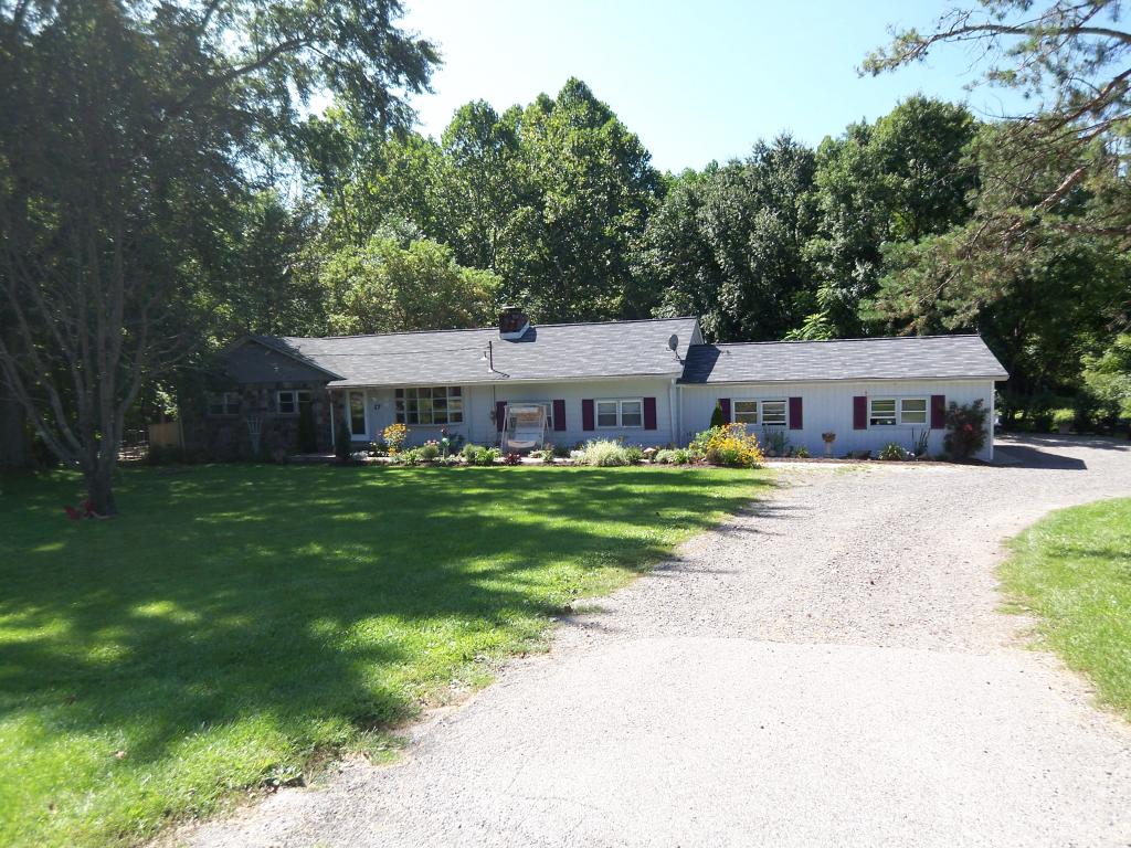 MLS #/Web ID: 2710665