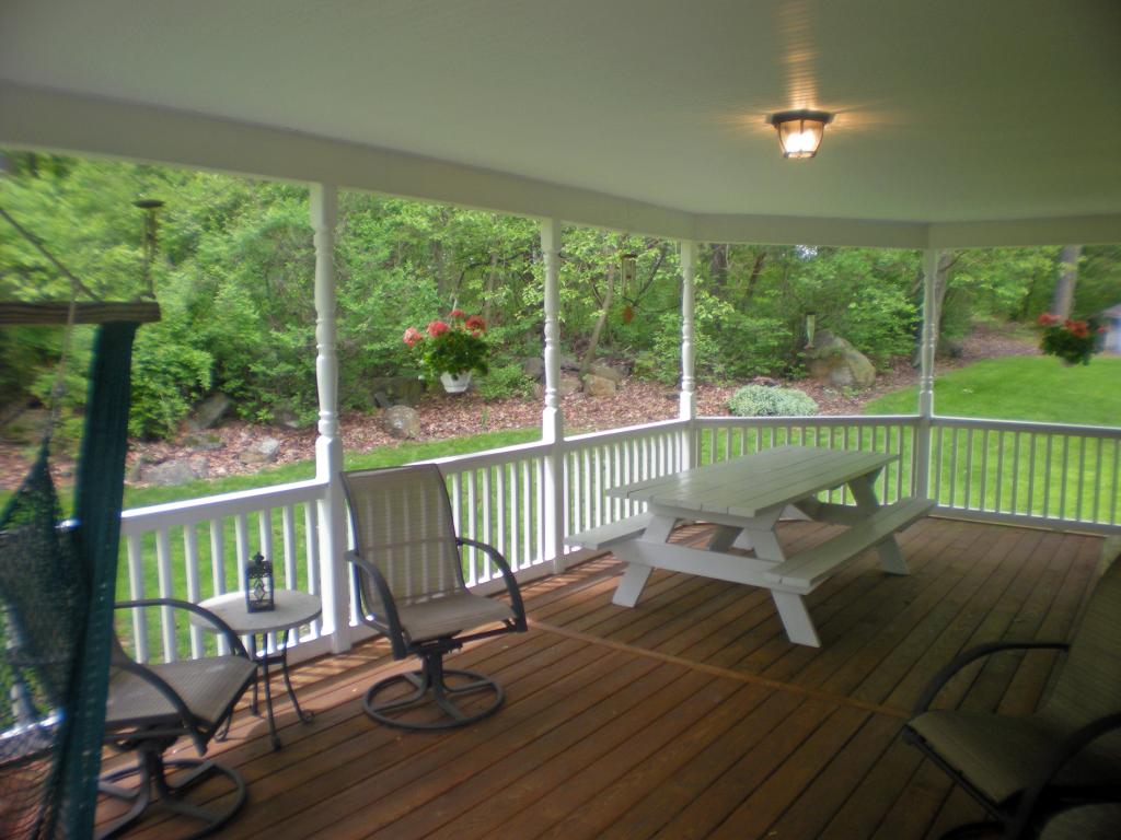 13 Hickory Ridge Drive